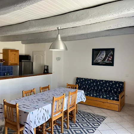 Maison Mitoyenne Proche Plage, Centre Barbatre, Pour 4 Personnes - Fr-1-823-109 Dom wakacyjny Barbâtre