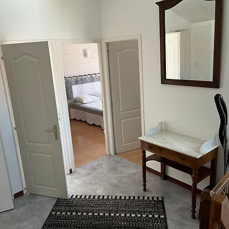 Maison Mitoyenne Proche Plage, Centre Barbatre, Pour 4 Personnes - Fr-1-823-109 Holiday home Barbatre